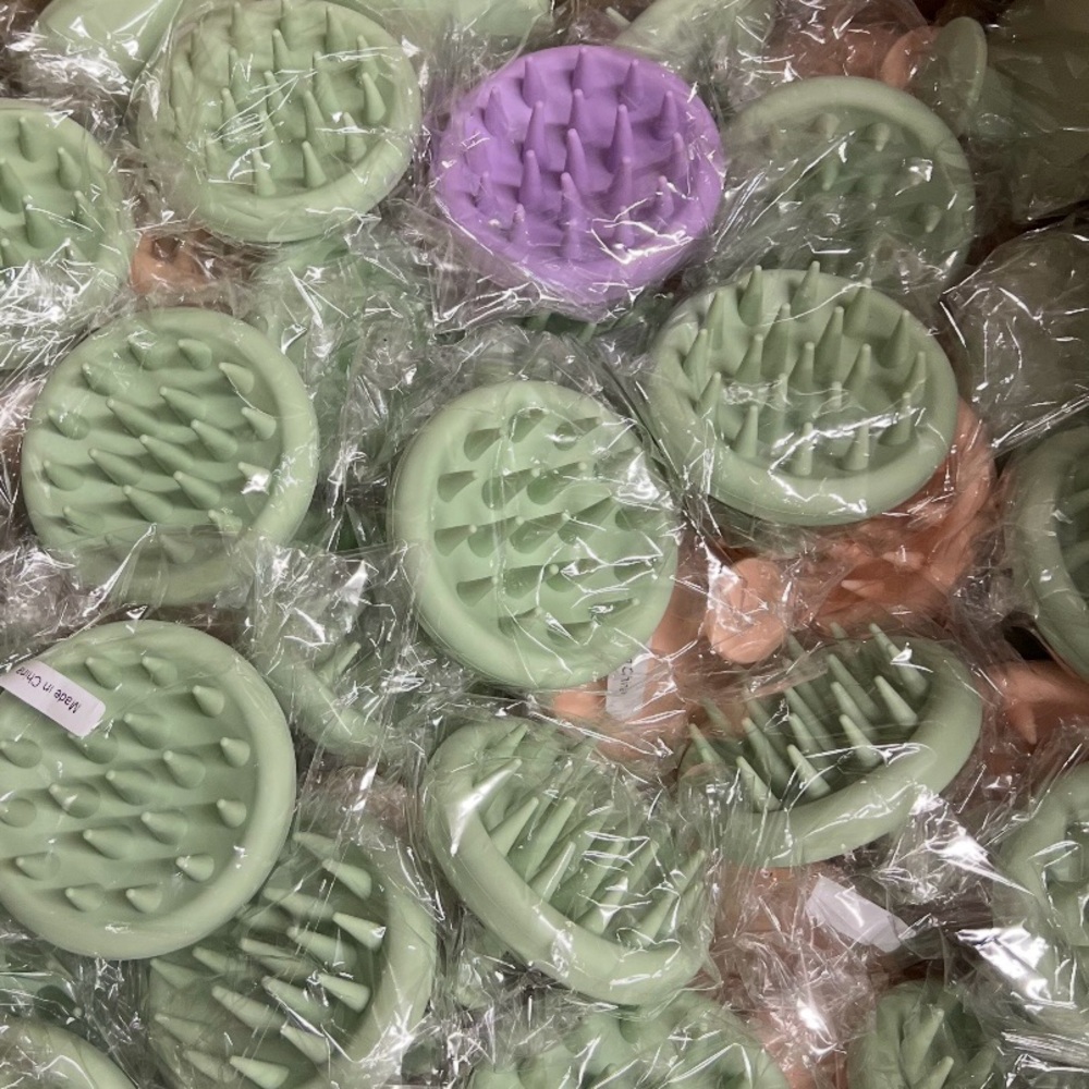 1 Silicone Scalp Massager Shampoo Brush Scrubber NEW PC